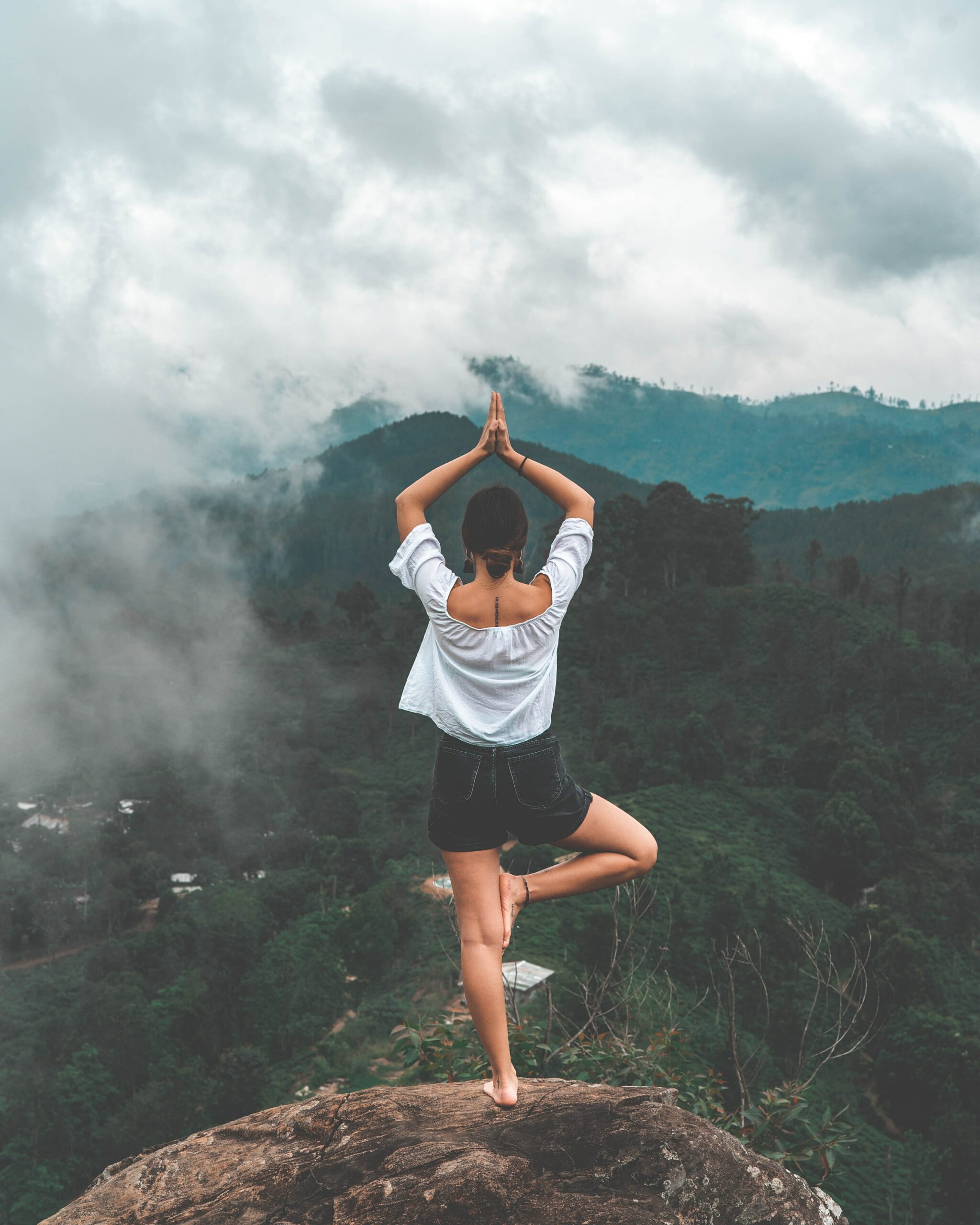 Yoga on the Road: Maintaining Your Practice While Traveling